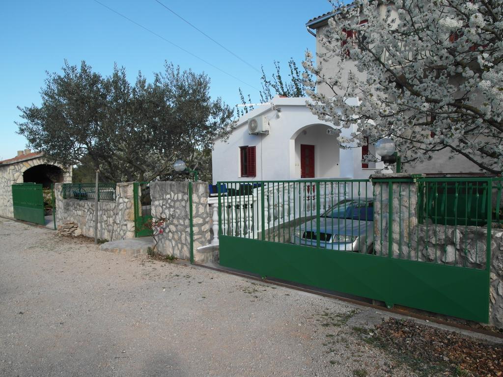 Apartment Antonio Sibenik Exterior photo